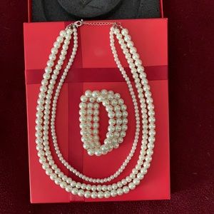 Pearl 3 strand fashion necklace and bracelet.
